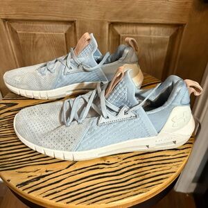 Under Armour Women's HOVR SLK Evo Perf Suede 10